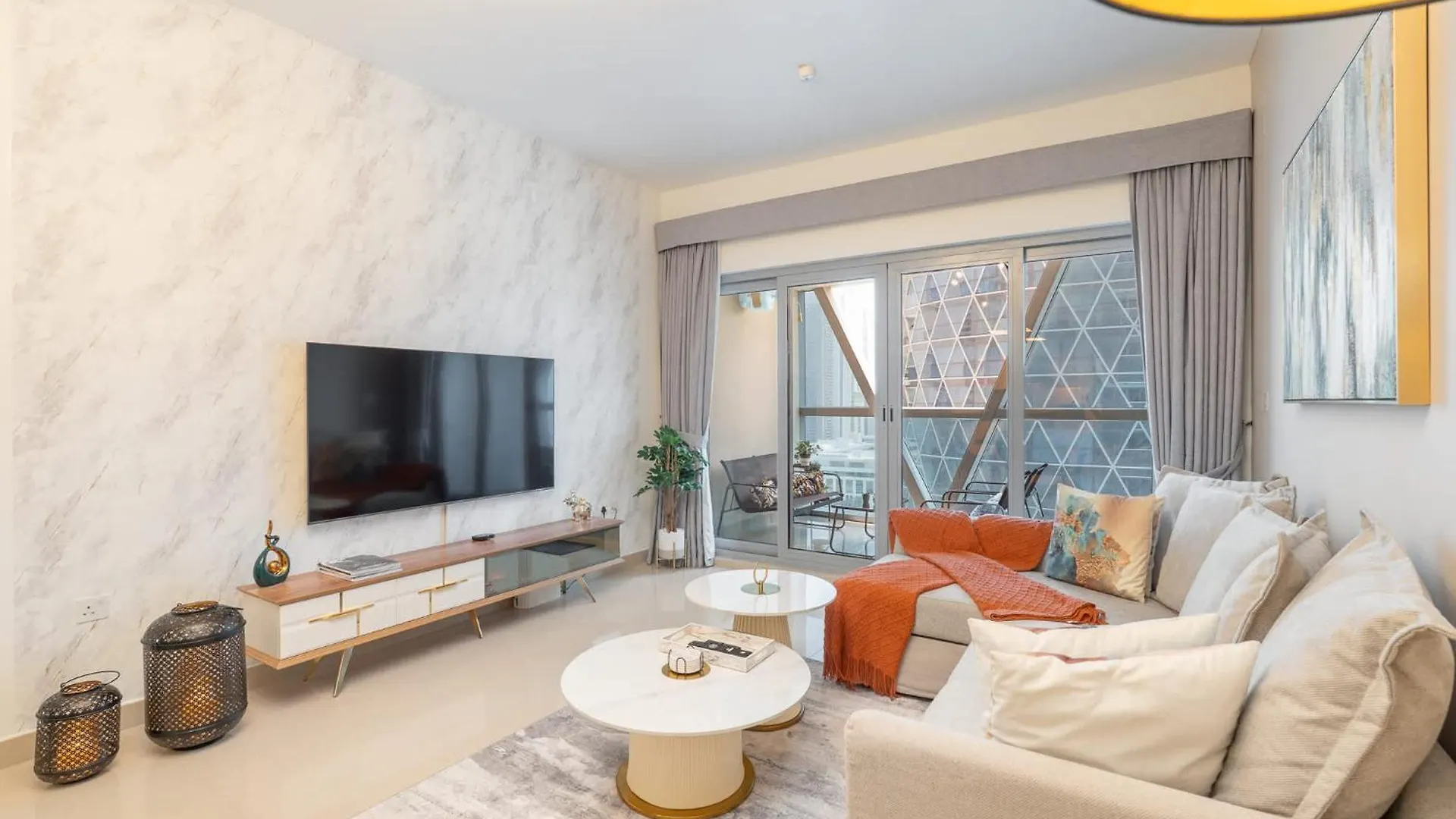 Stylish Difc Apartment Sleeps 4 With Pool & Gym دبي