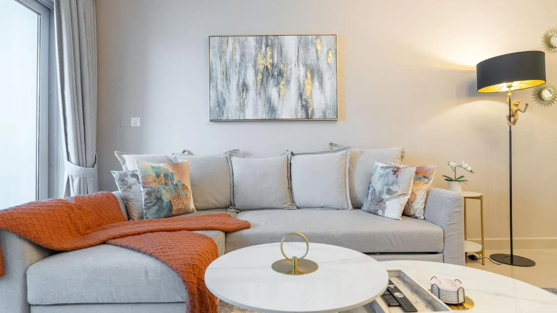 Stylish Difc Apartment Sleeps 4 With Pool & Gym دبي